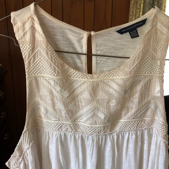 American Eagle embroidered tank top - Picture 1 of 4